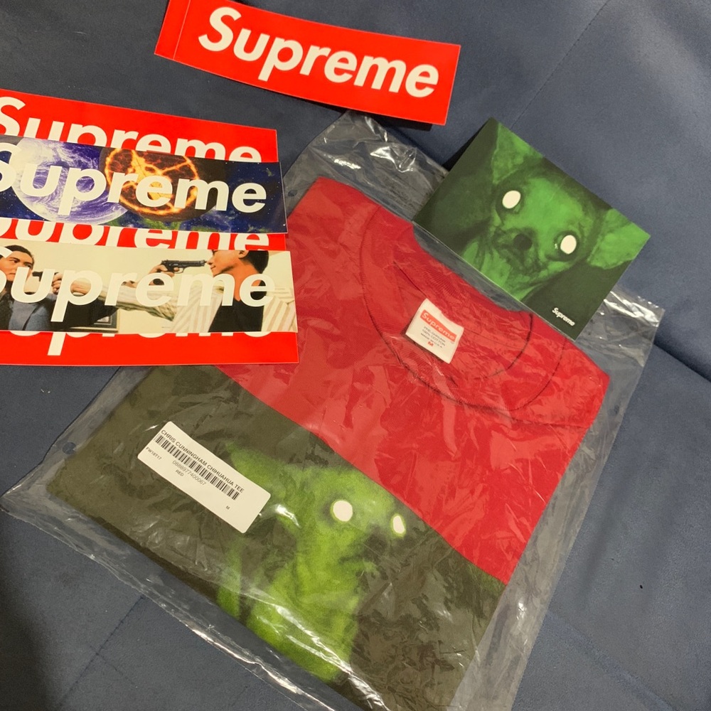 Supreme Chris Cunningham Collab. Chihuahua Tee